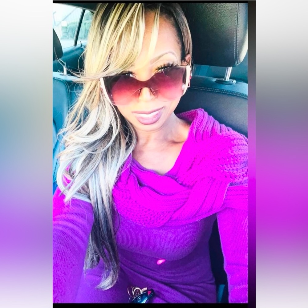 Women’s 🕶️sunglasses💜(JC)
